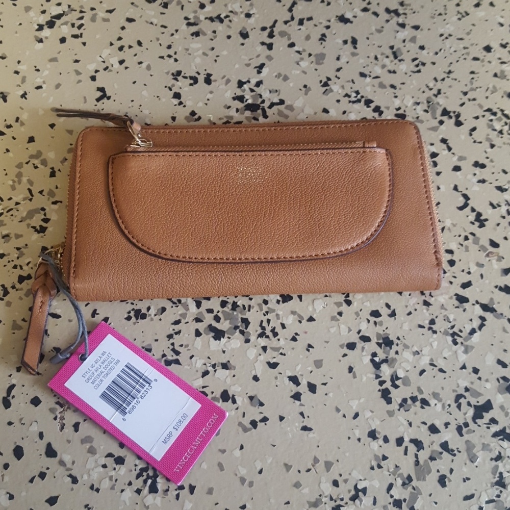 Vince Camuto leather wallet